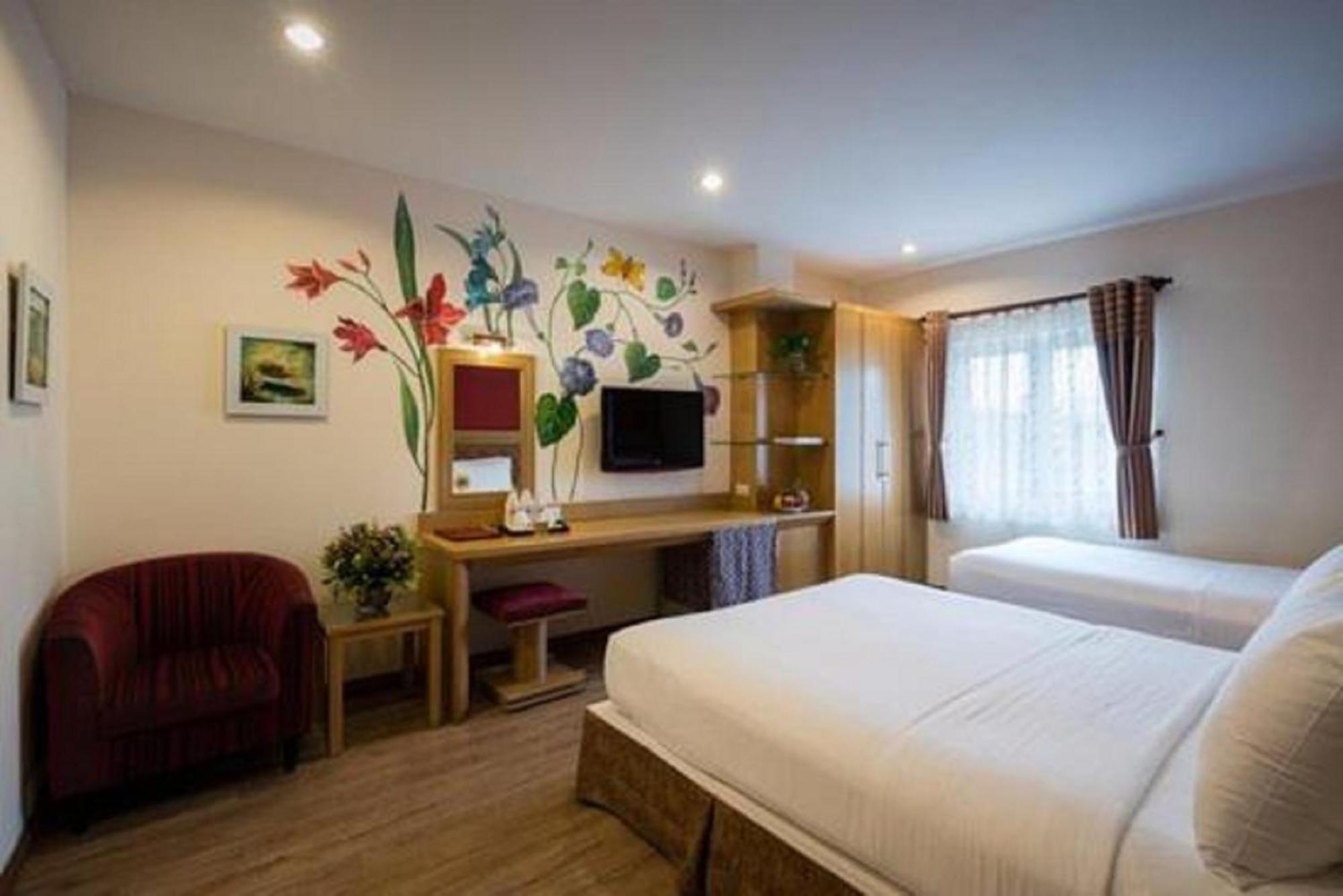 Asian Ruby Hotel & Spa - 122F Bui Thi Xuan Street Ho Chi Minh City Exterior photo