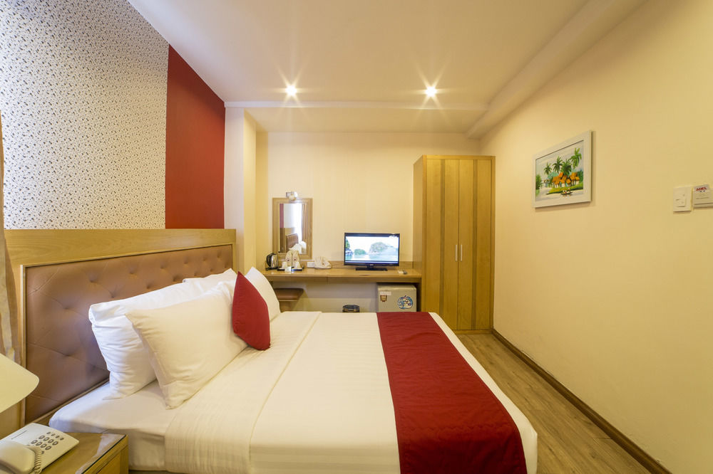 Asian Ruby Hotel & Spa - 122F Bui Thi Xuan Street Ho Chi Minh City Exterior photo